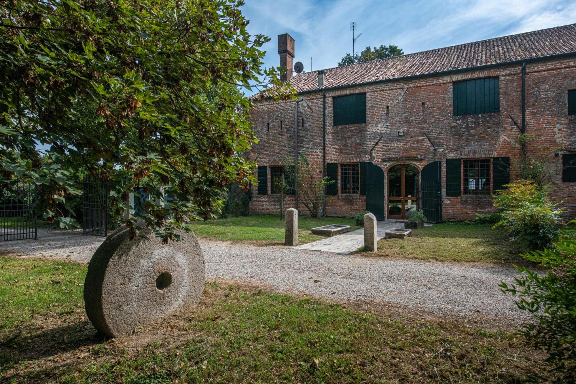 Villa Country Mansion 8500Squarefeet San Pietro Viminario Екстер'єр фото